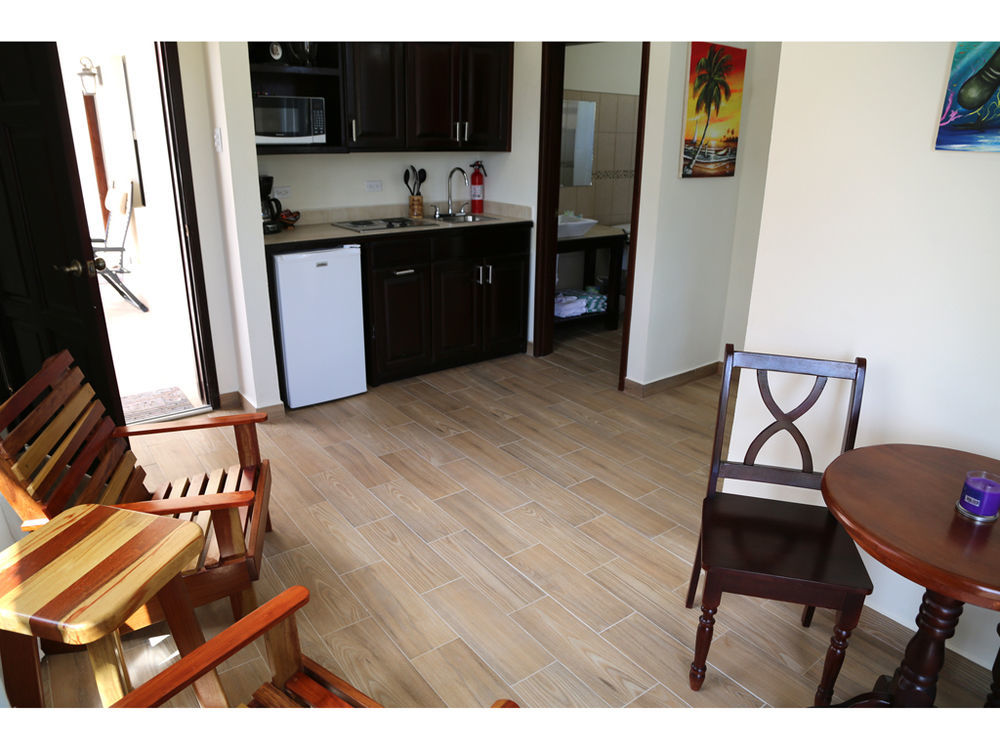 Jans Hotel Кайе Колкер Екстериор снимка