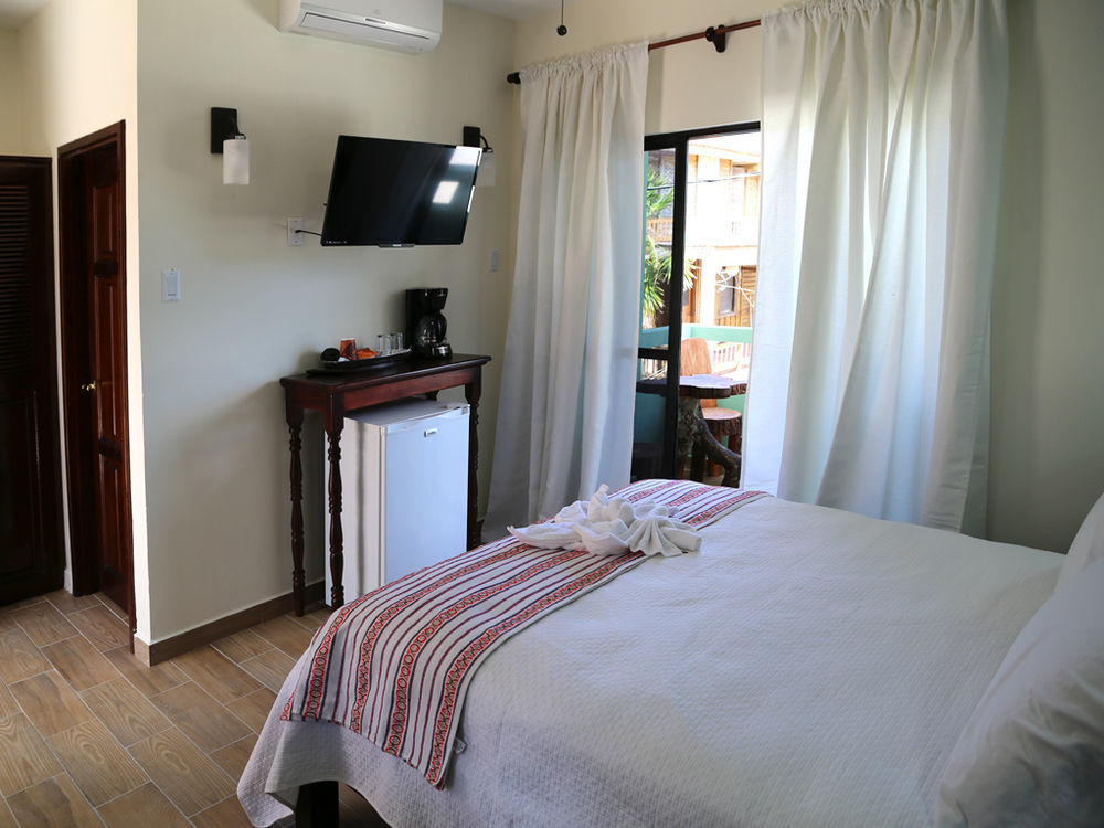 Jans Hotel Кайе Колкер Екстериор снимка