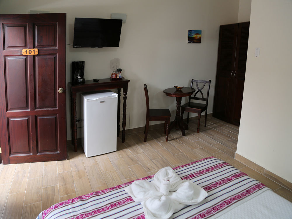 Jans Hotel Кайе Колкер Екстериор снимка